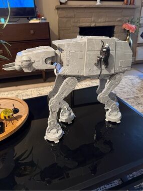 AMC Theatres Mandalorian  And Grogu AT-AT Popcorn Bucket New